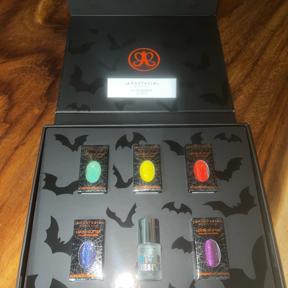Anastasia Halloween Glitter Vault Set BNIB